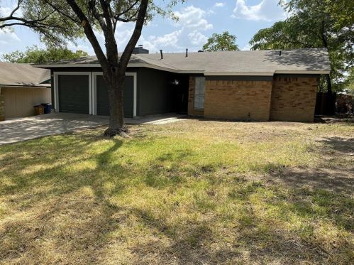 5605 Fence Row, Austin, TX 78744-3050