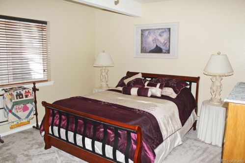 23594 Clifton Pl, Aurora CO 80016-7112 exterior