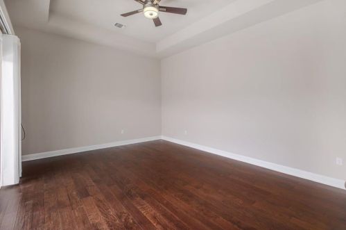 4516 Berkman Dr, Austin TX  78723-1217 exterior