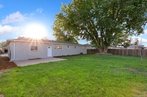 1816 Dilmont Ave, Greeley CO  80631-6207 exterior
