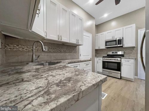 2461 20 St, Philadelphia PA 19132-3723 exterior