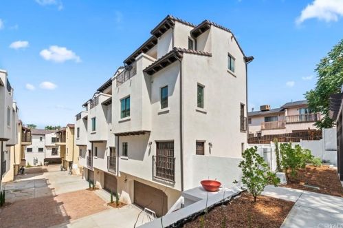 250 Arroyo Dr, San Gabriel CA  91776-1002 exterior