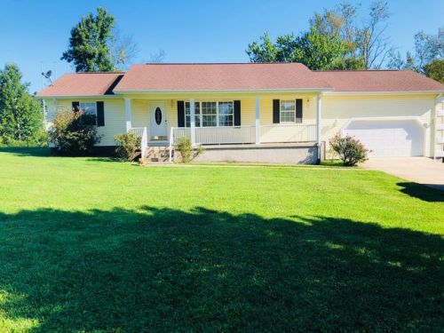 1103 Frank Campbell Rd, Jamestown, TN 38556-5667
