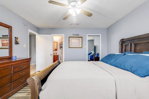 2409 Highmont Dr, Garland TX 75041-3246 exterior