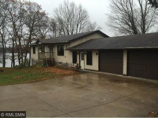 9940 Lakeside Dr, Pine Lake, MN 55735-4119