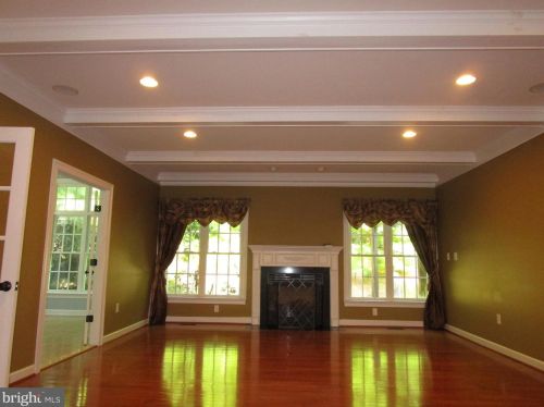 1725 Artillery Ridge Rd, Fredericksburg, VA 22408-3001