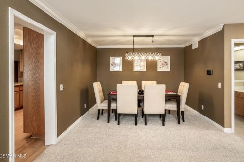 865 Links Vw Dr, Simi Valley CA 93065-6661 exterior