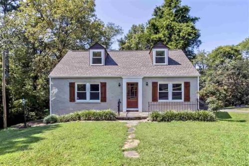 510 Guille St, Athens, TN 37303-3241
