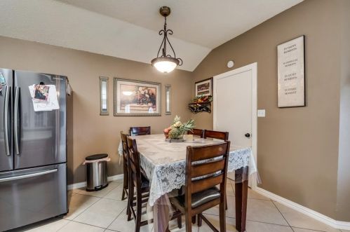 6802 Brookhaven Trl, Fort Worth TX  76133-6488 exterior