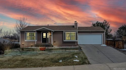 11820 Briarwood Dr, Aurora, CO 80233-1769