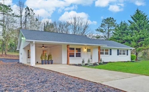 229 Crestwood Dr, Holly Springs, GA 30114-8528