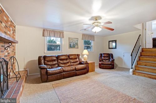 8634 Langport Dr, Springfield VA  exterior