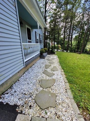 76 Country Club Rd, Torrington CT  06790-3037 exterior