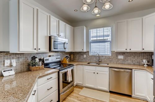 23603 Mississippi Cir, Aurora CO 80018-6111 exterior