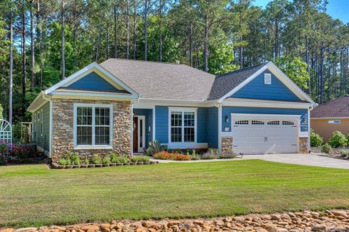 123 Godfrey Dr, Mc Cormick, SC 29835-2741