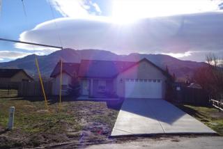 18120 Ghost Town St, Tehachapi, CA 93561-5270