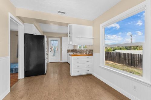 1012 Torole Cir, Vista CA  92084-6308 exterior