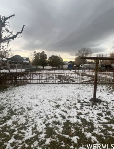 260 400, Woodland Hills UT 84653-9491 exterior