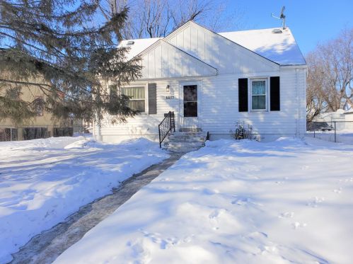 5017 6th St, Minneapolis, MN 55430-3609