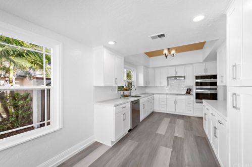 36 Sunlight, Irvine CA  92603-3724 exterior