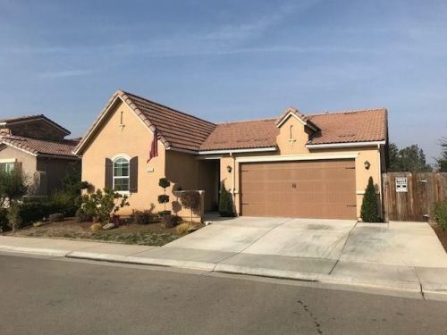 3175 Roberts Ave, Clovis, CA 93619-6908