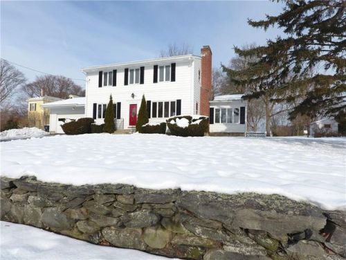 30 Balcom Ave, Warwick, RI 02889-6302