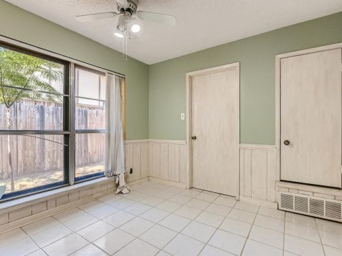 8609 Skyview Ter, Fort Worth TX  76116-7664 exterior