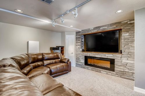 16092 Parkside Dr, Parker CO 80134-9565 exterior