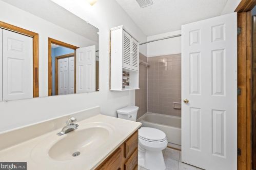 6311 Plantation Forest Dr, Spotsylvania VA  22553-7615 exterior