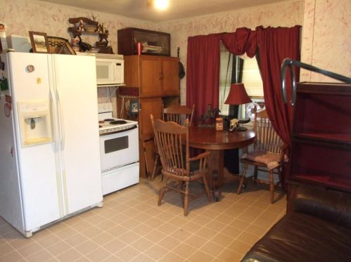 492 Pleasant St, Cummingsville, MN 55923-3437