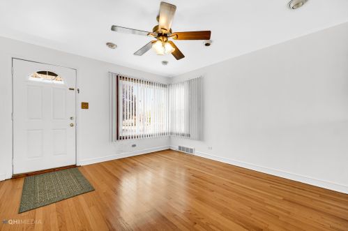 9213 Avers Ave, Chicago, IL 60805-1415