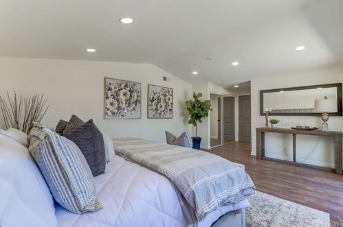 920 Fairview St, Anaheim CA  92801-3414 exterior