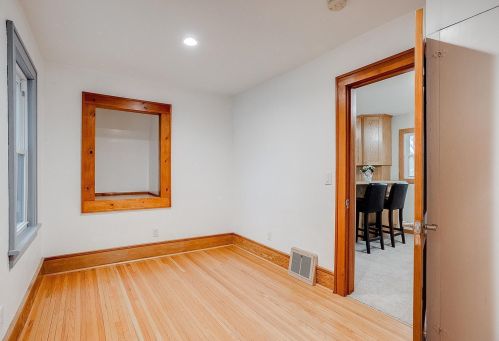 1848 4th St, Saint Paul MN  55110-3165 exterior