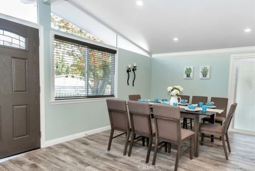 953 David St, Anaheim, CA 92802-1816