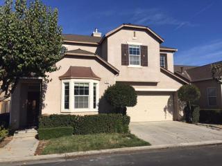 649 Fontaine Ln, Clovis, CA 93619-9121