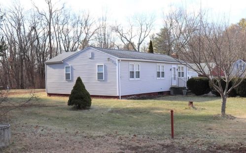 1398 Putnam Pike, Glocester, RI 02814-1129