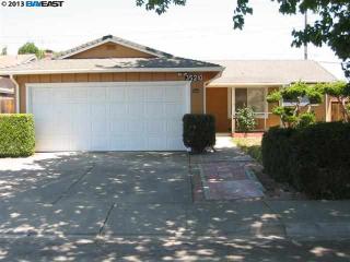 35210 Lancero St, Fremont, CA 94536-4544