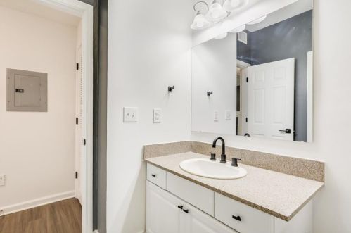 125 Mcgill Park Ave, Atlanta GA  30312-1236 exterior
