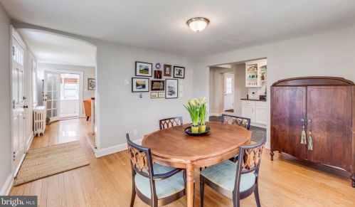 2009 Grace Church Rd, Silver Spring MD 20910-2116 exterior