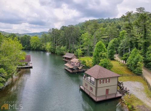 260 Bear Gap Rd, Lakemont, GA 30552-3432