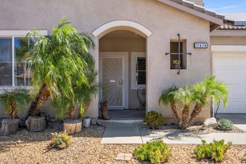 17876 Robusta Dr, Riverside CA  92503-7072 exterior