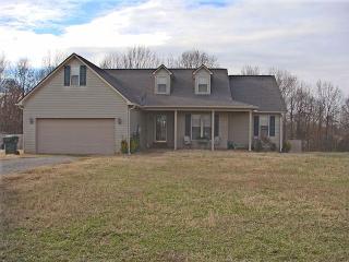 445 Tater Hill Rd, Newbern, TN 38059-5469