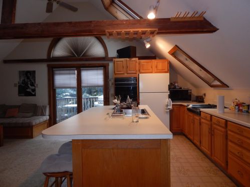 36 Church St, Unity, NH 03773-1908