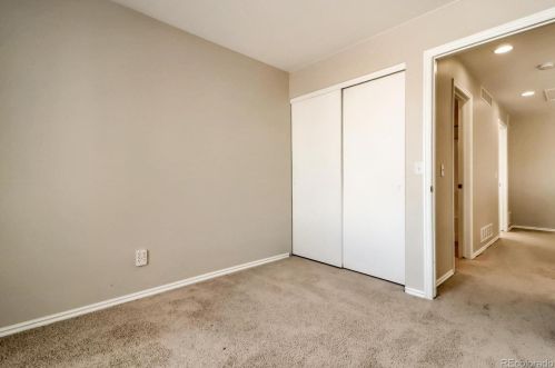 21244 Belleview Pl, Denver CO  80015-6406 exterior