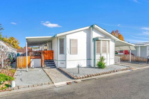 7540 Golden Eye Ln, Citrus Heights, CA 95621-1637