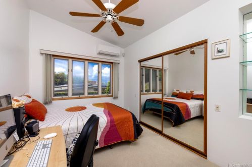 5140 Maunalani Cir, Honolulu HI  96816-4020 exterior