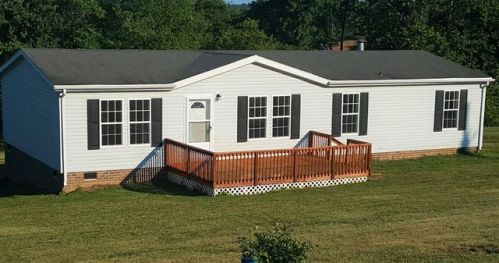2420 Izaak Walton Rd, Hurt, VA 24563-3870