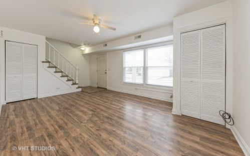 1150 Greenbriar Ln, Palatine, IL 60074-1406