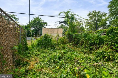 760 43rd St, Philadelphia PA  19104-1464 exterior