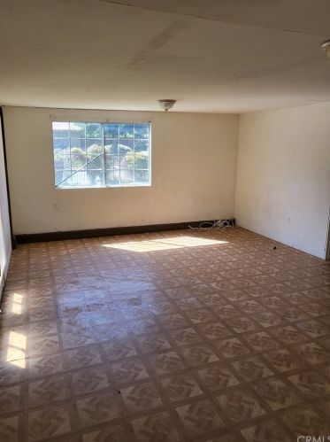 245 Broadbent Dr, Riverside CA  92507-4741 exterior